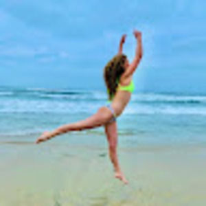 Meet your Posher, Ava